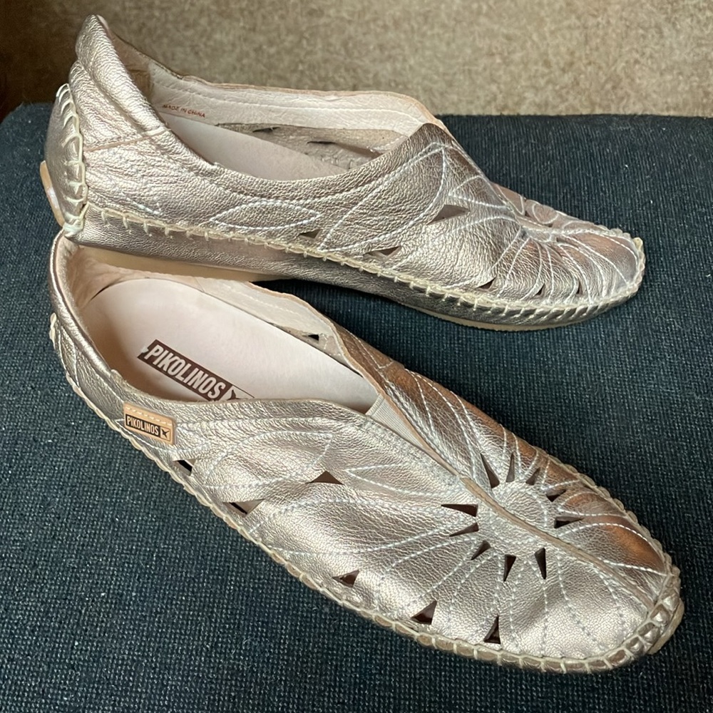 PIKOLINOS Silver Leather Loaders Sz 7.5/EU 38